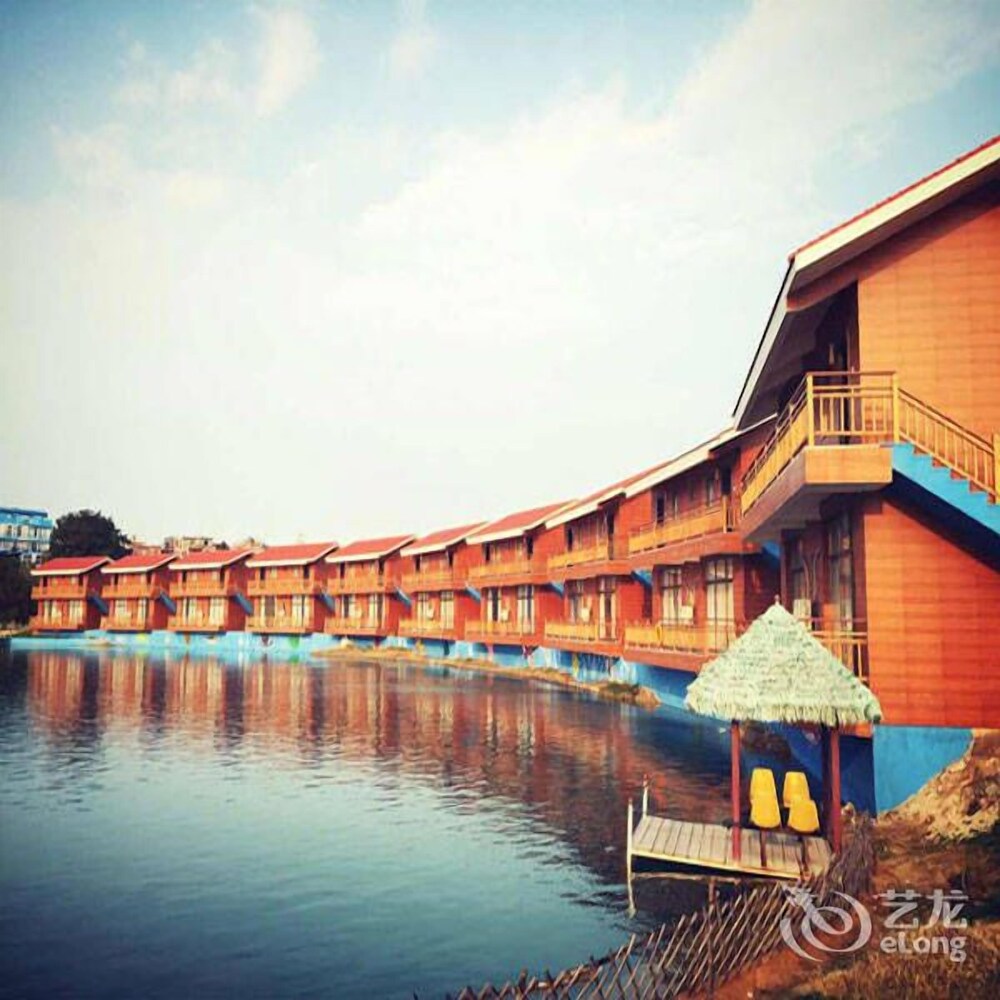 Xiaodeng Fishing Hotel Xiamen — 4-Star Luxury Hotel in Quanzhou, People's Republic of China