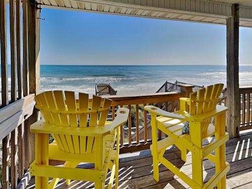 The Twisted Pelican — 4-Star Luxury Hotel in Santa Cruz, United States