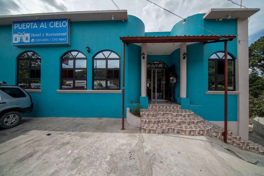 Hotel Puerta al Cielo in Malacatancito, Guatemala