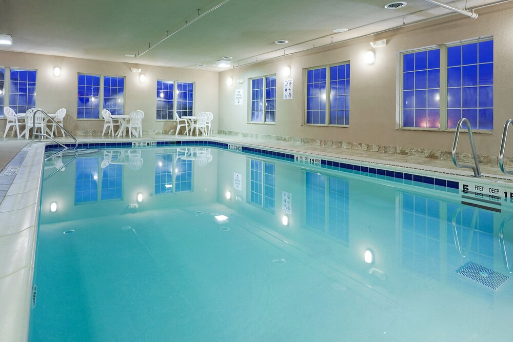 Holiday Inn Express Syracuse Fairgrounds by IHG - photo 27
