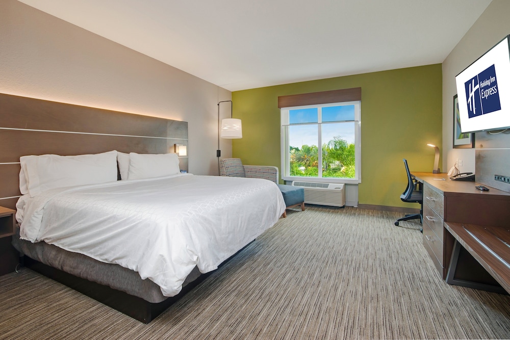 Holiday Inn Express Hotel & Suites Orlando Apopka by IHG - photo 5