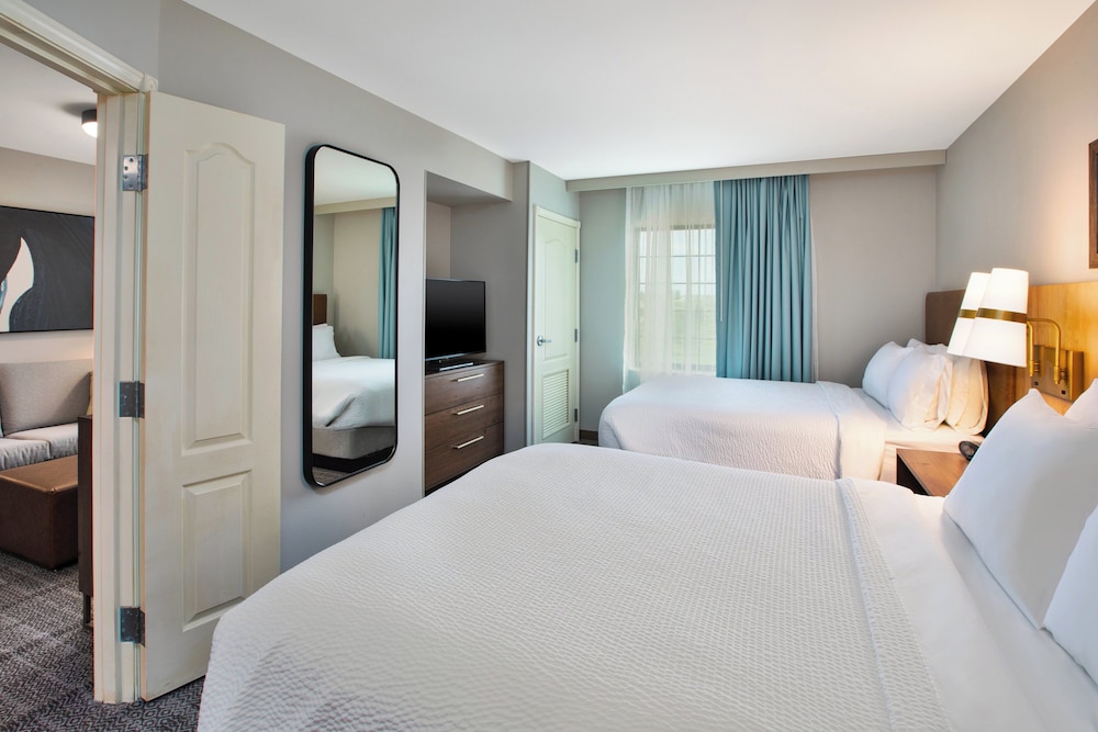 Staybridge Suites Bismarck by IHG - photo 21