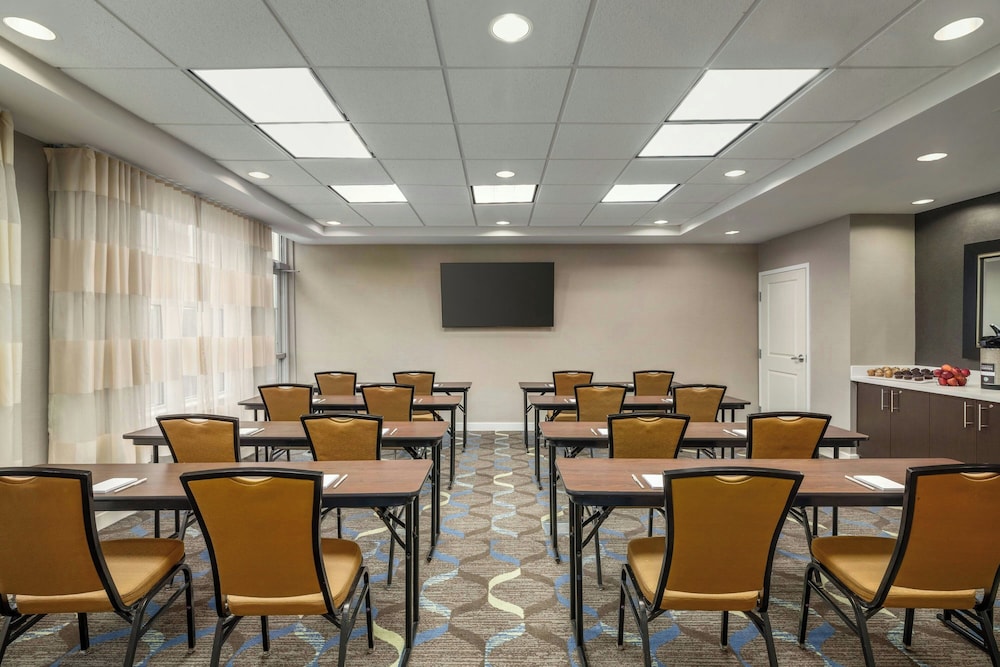 Residence Inn Albany Washington Avenue - photo 37