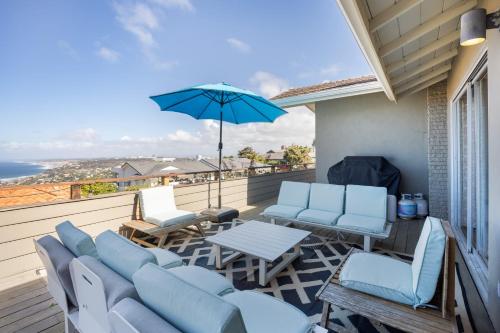 Parasol Hilltop Ocean View Escape w Spa & Pool Table - photo 33