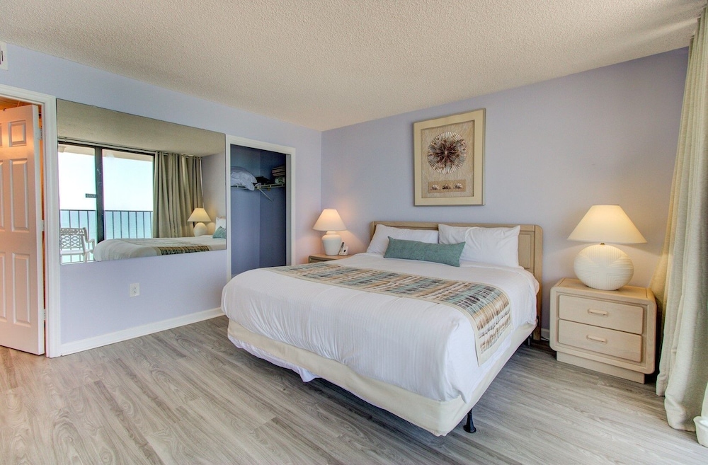 1014 The Sea Is Calling by Atlantic Towers - photo 4