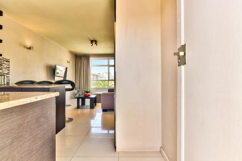 Cascades 608 Studio in Green Point