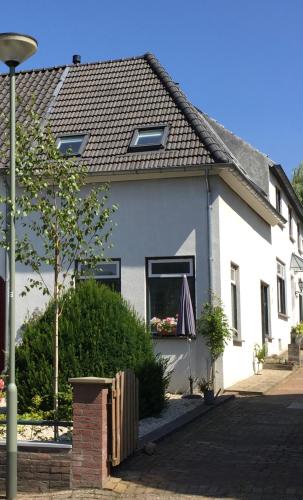 Greenwoods cottage — 4-Star Luxury Hotel in Valkenburg, Netherlands