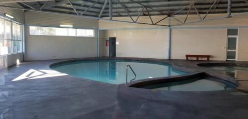 The Moorings Resort — hotel in Tomakin