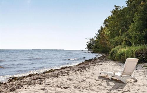 Three Bedroom Holiday Home In Hejls — 4-Star Luxury Hotel in None, Denmark