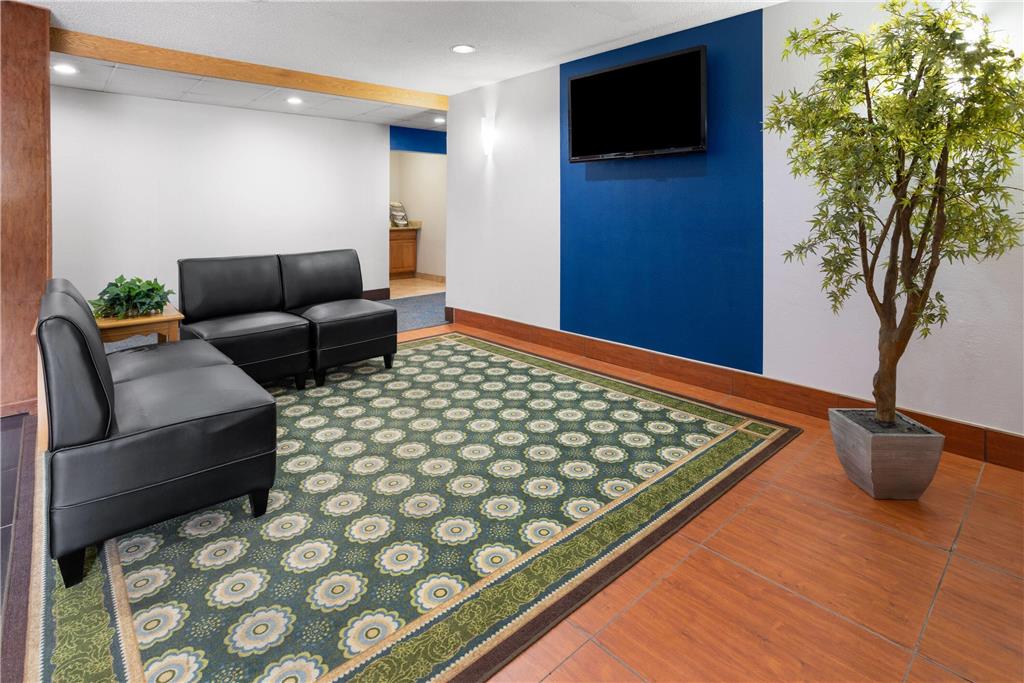 Microtel Inn by Wyndham Albany Airport - photo 5