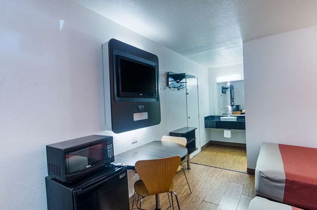 Motel 6 Ardmore OK - photo 19