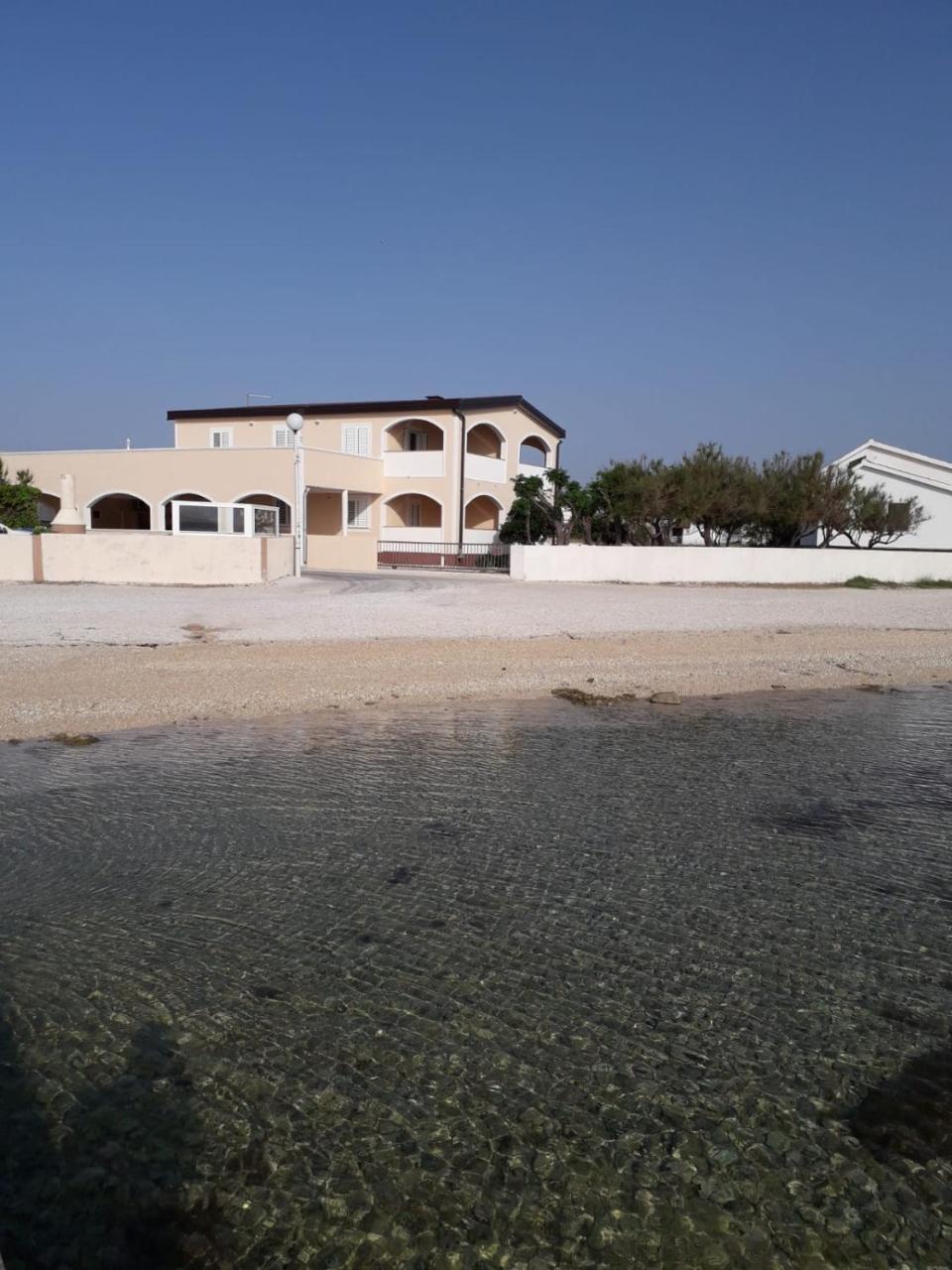 Apartmani Borovec - last minute hotel in Unknown City