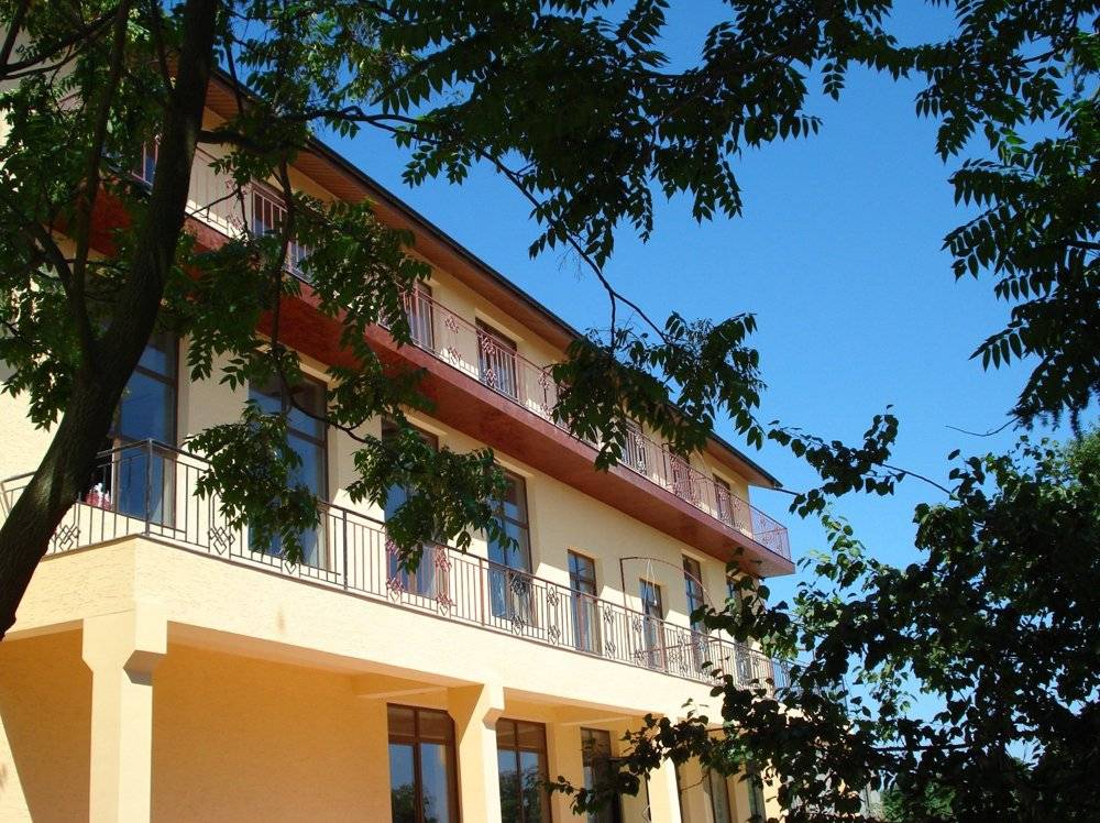 San Marino Hotel in Pivdenne, Ukraine