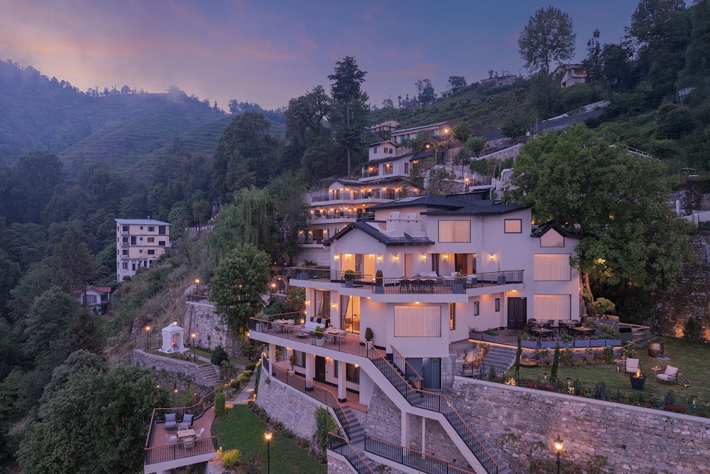 Amaraya by Larisa Nainital in Ramgarh, India