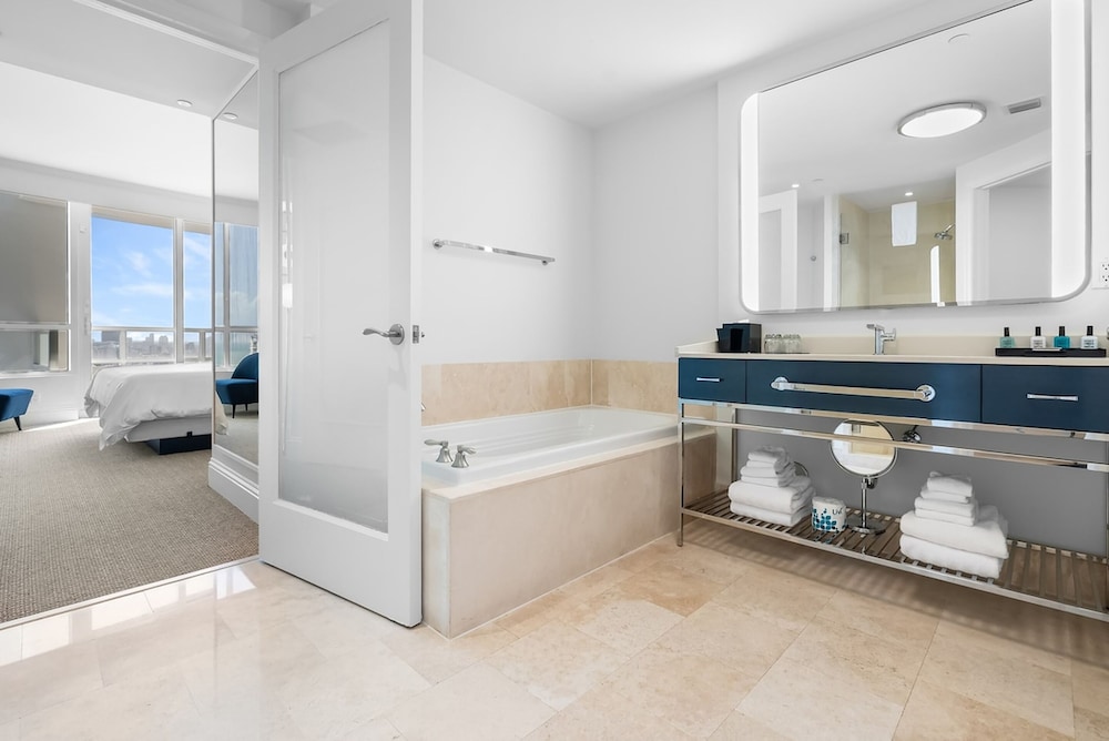 Fontainebleau Miami Beach Private Luxury Suites - photo 372
