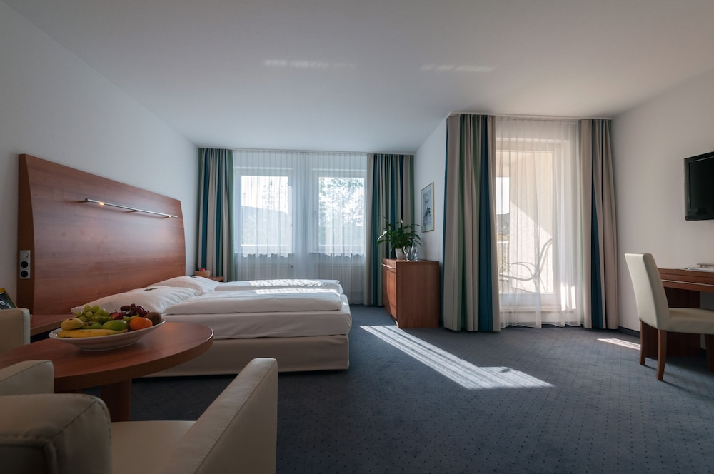 Albhotel Fortuna — 4-Star Luxury Hotel in Riederich, Germany