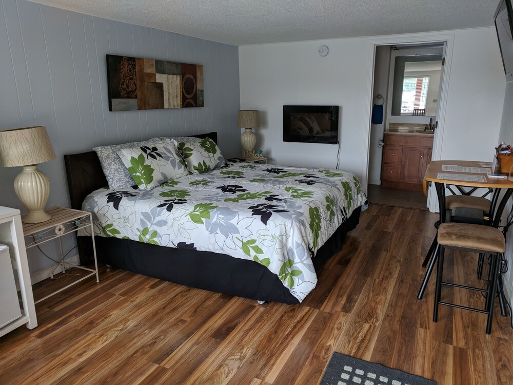 Lake Breeze Resort - photo 79
