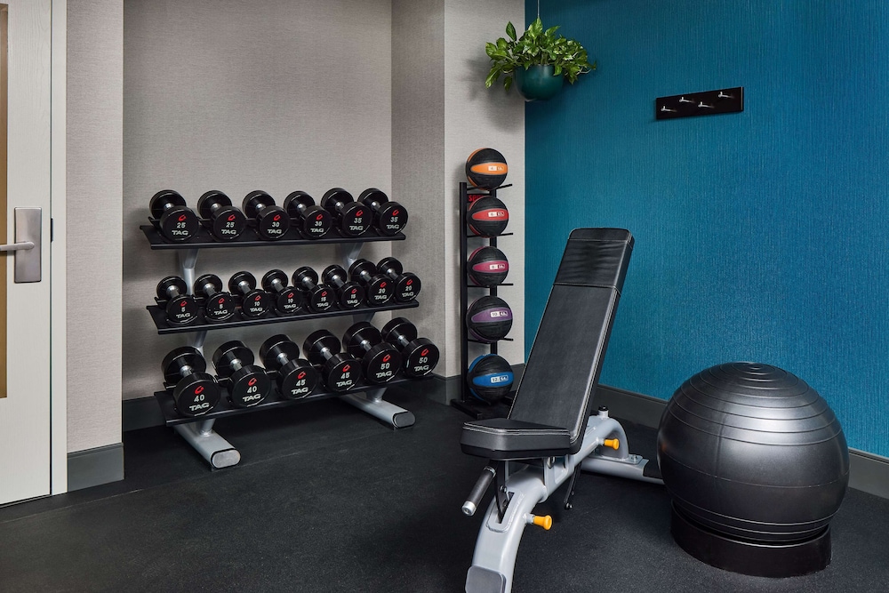 Hampton Inn Massillon - photo 27