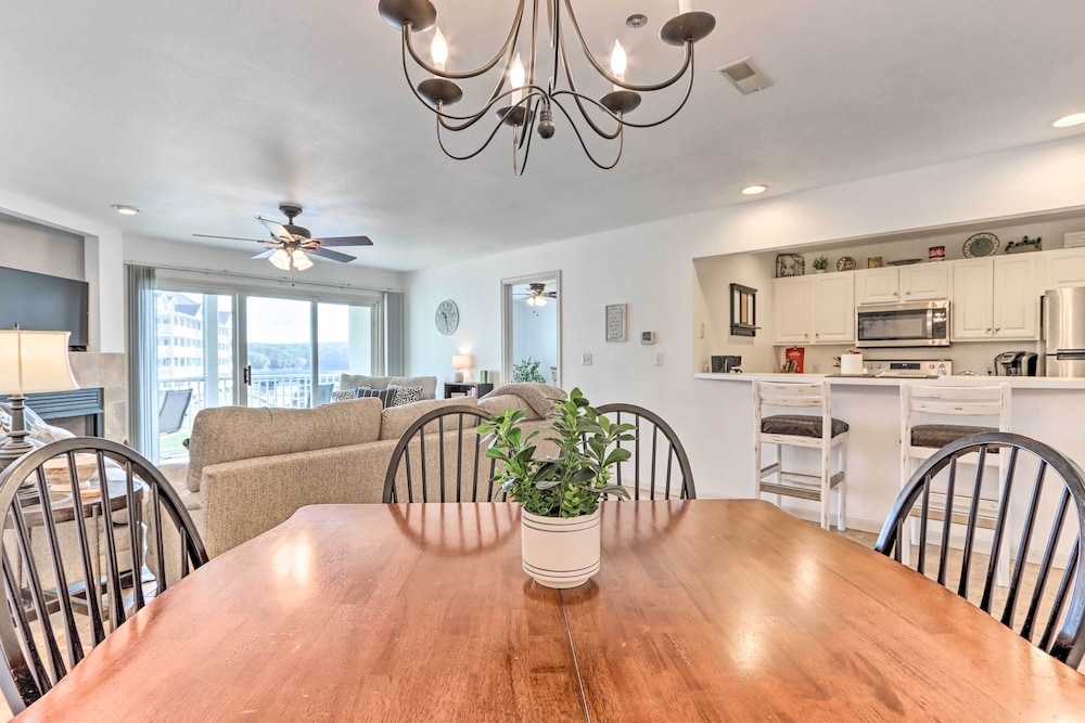 Parkview Bay Condo: Resort Pools & Lake View - photo 20