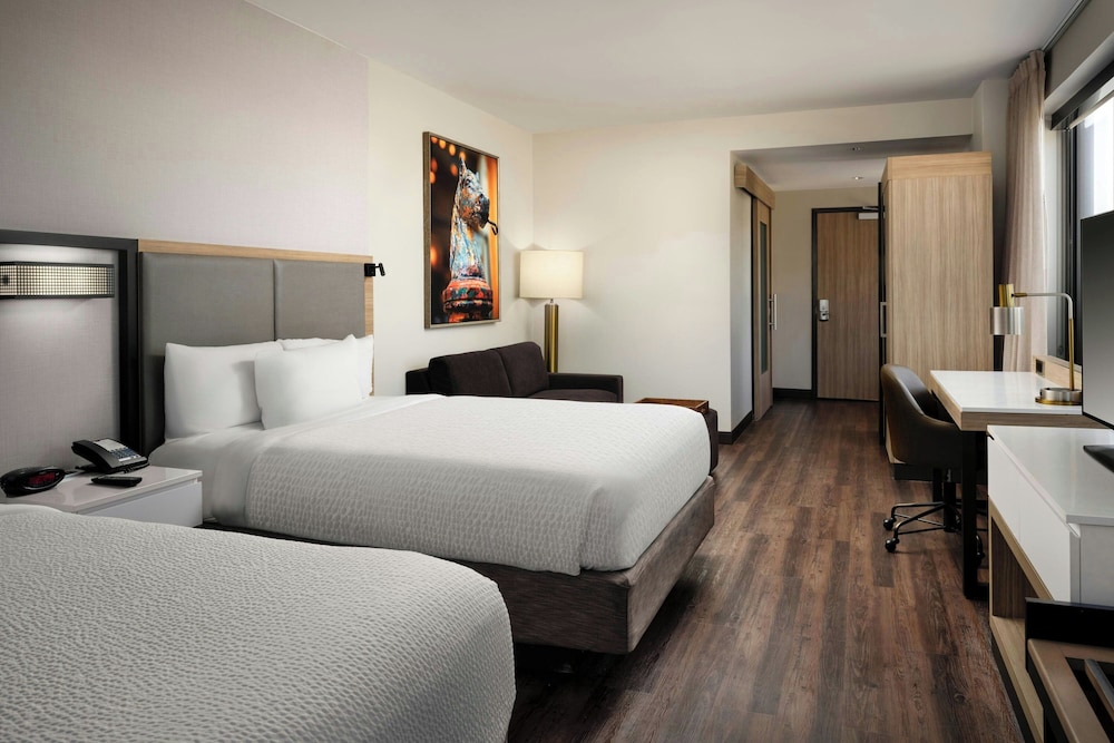 SpringHill Suites by Marriott New Orleans Downtown Canal Street - photo 13