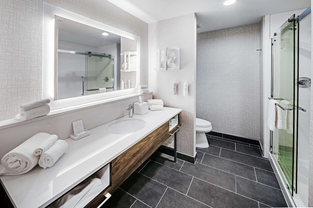 Hampton Inn & Suites by Hilton Canyon - photo 20