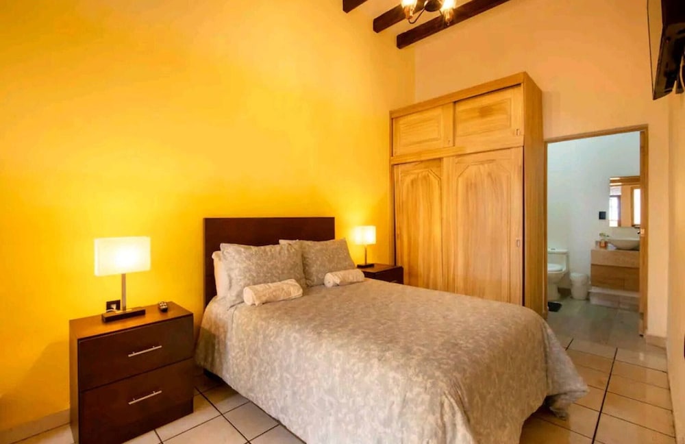 Room in Guest Room Room 3 for 2 People Double Bed in Morelia, Mexico