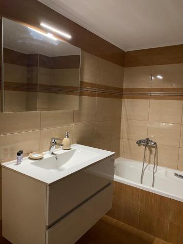 Sunies Home — Sourpi — photo 5