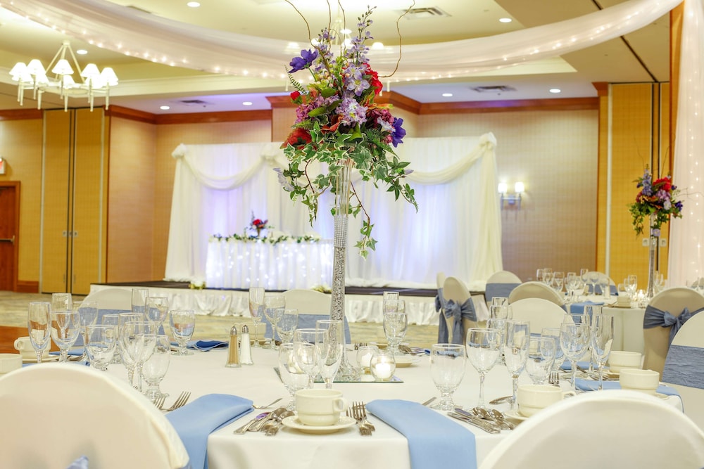 DoubleTree by Hilton Rochester - photo 46