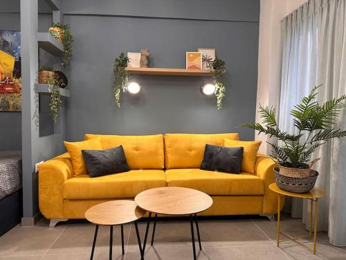 The YellowBlue Apartment Downtown Thessaloniki — 4-Star Luxury Hotel in Thessaloniki, Greece