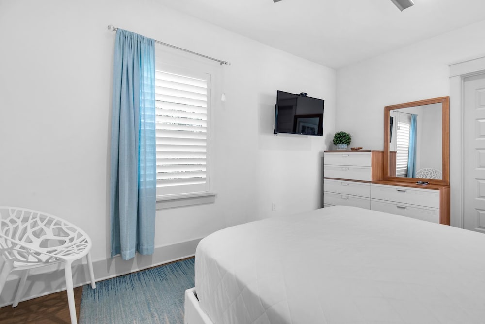 Aqua Vida in Miramar Beach, United States