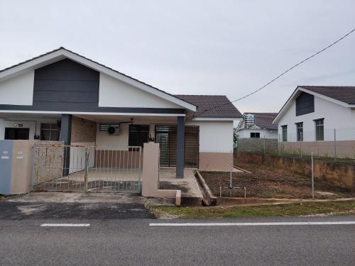 Unit 3 Islam Taqwa Homestay — 4-Star Luxury Hotel in Kuala Lipis, Malaysia