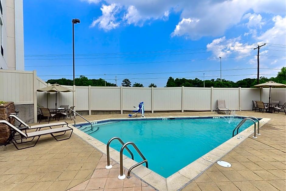 Holiday Inn Express Seaford Route 13 - photo 6