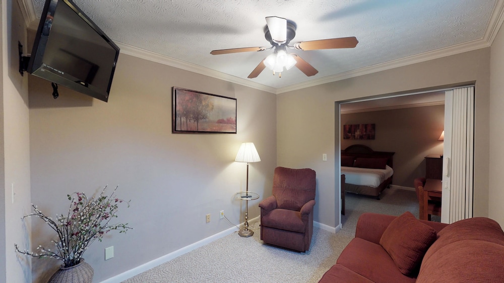 Keyser Inn - photo 17