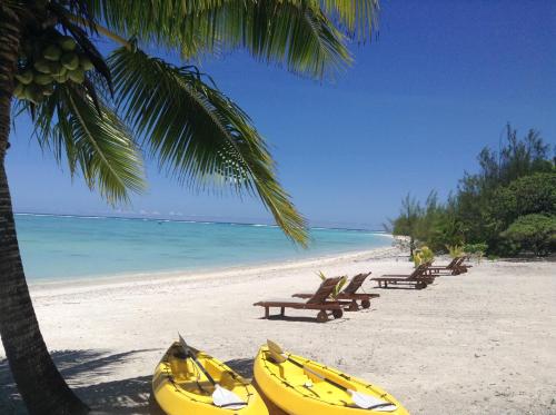Aitutaki Seaside — Unknown City