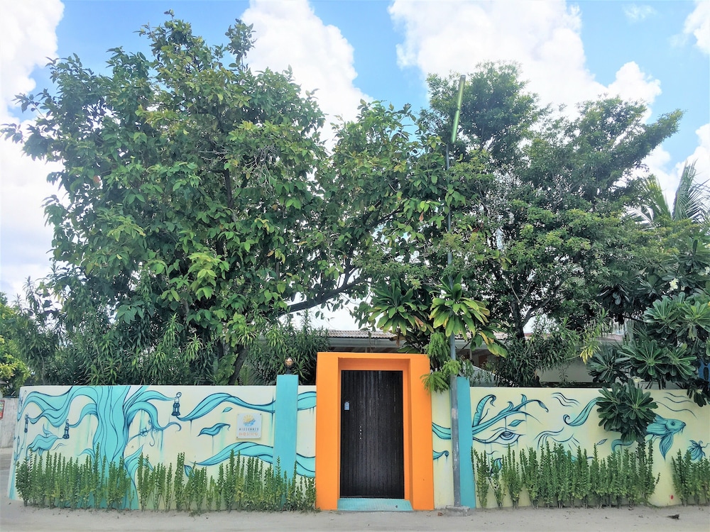 Midsummer Thulusdhoo - carbon neutral hotel in Hulhumale