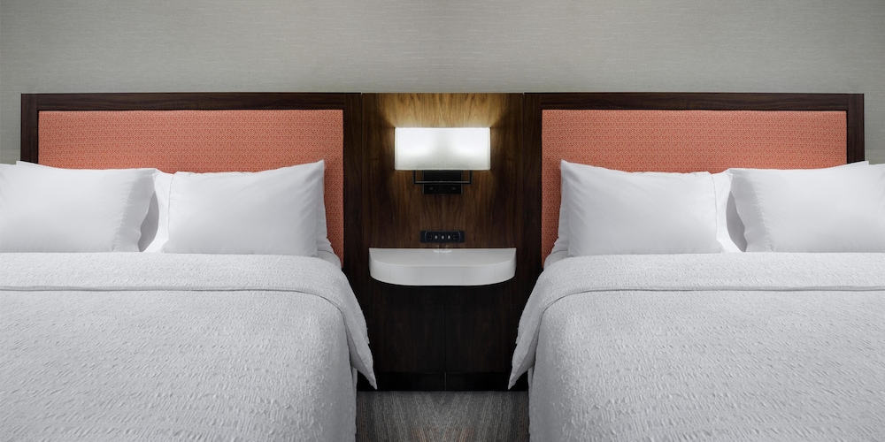 Hampton Inn Meridian - photo 11