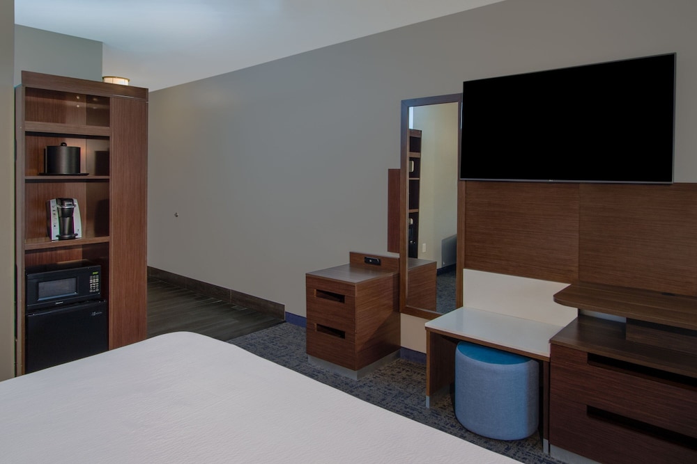 Fairfield Inn & Suites by Marriott Houston Katy - photo 16