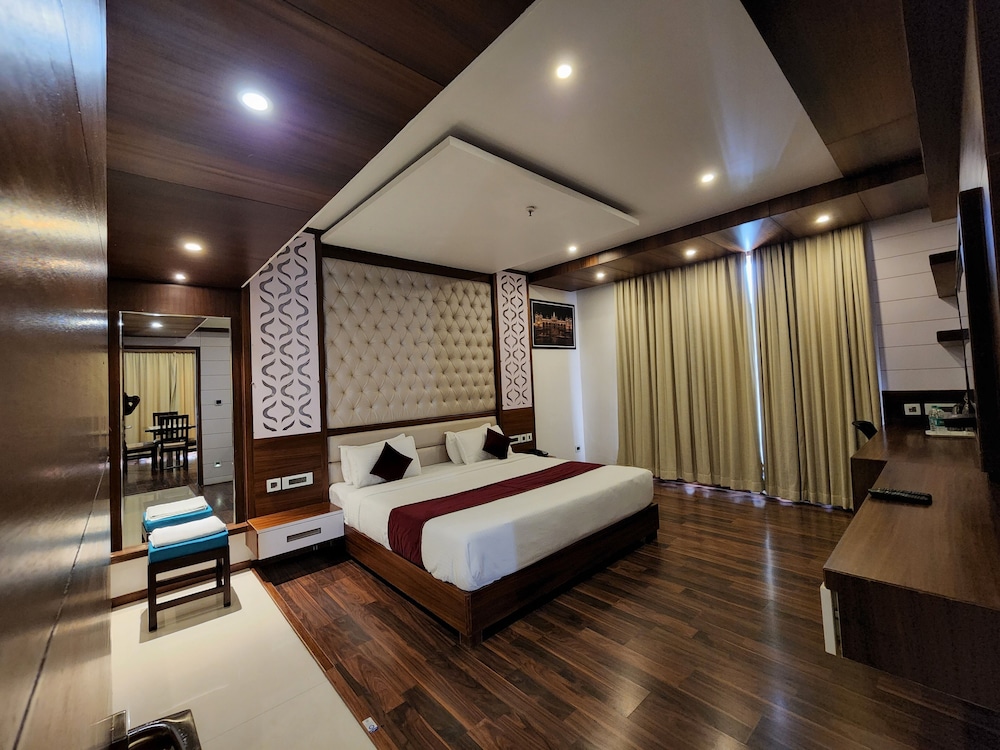 Hotel Preethi International in Mysore, India
