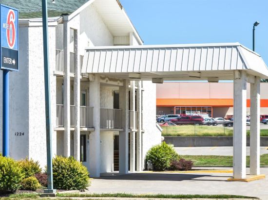 Motel 6 Topeka West - photo 6