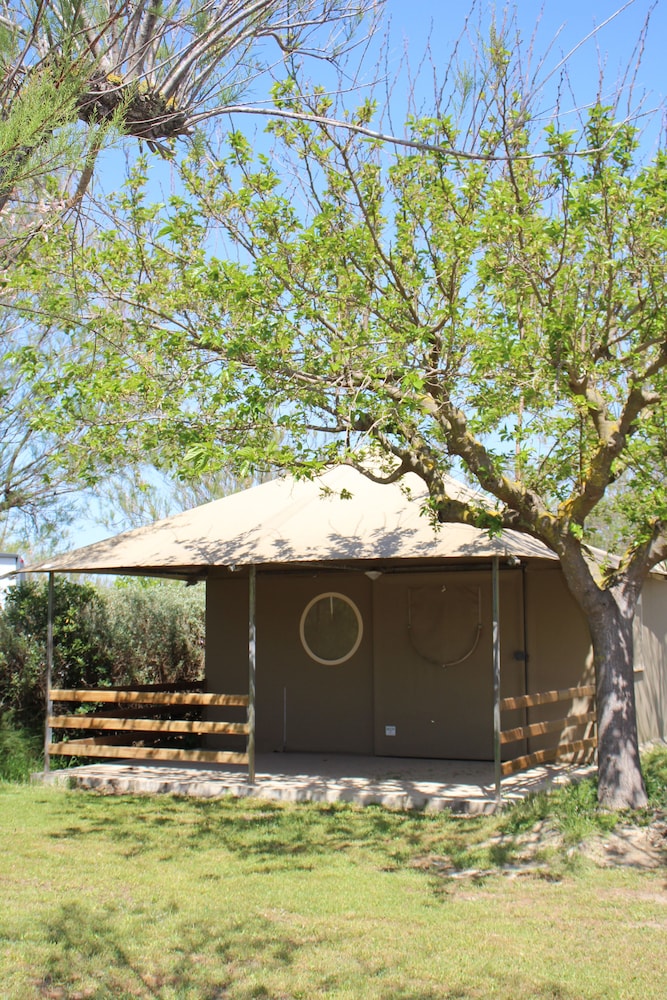 Camping Le Clos du Rhône — Saintes-Maries-De-La-Mer — photo 4