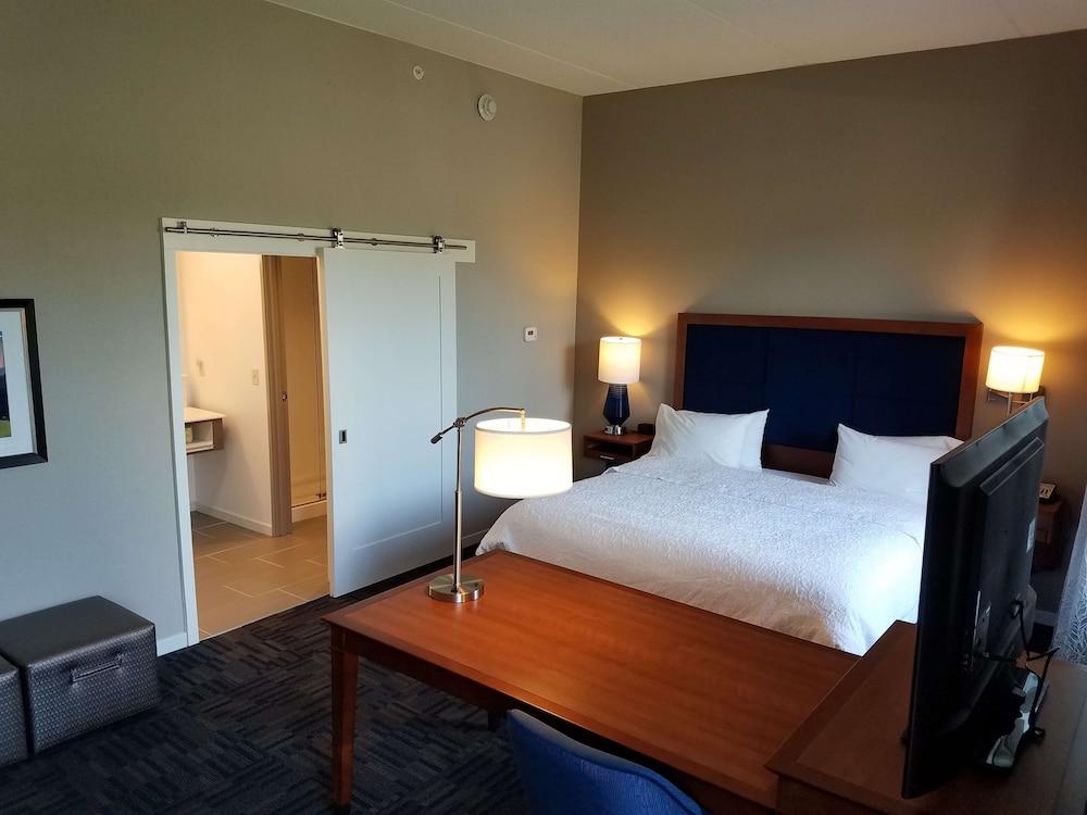 Hilton Garden Inn Newburgh Stewart Airport - photo 17