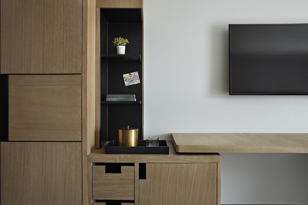 Kimpton Sawyer Hotel an IHG Hotel - photo 4