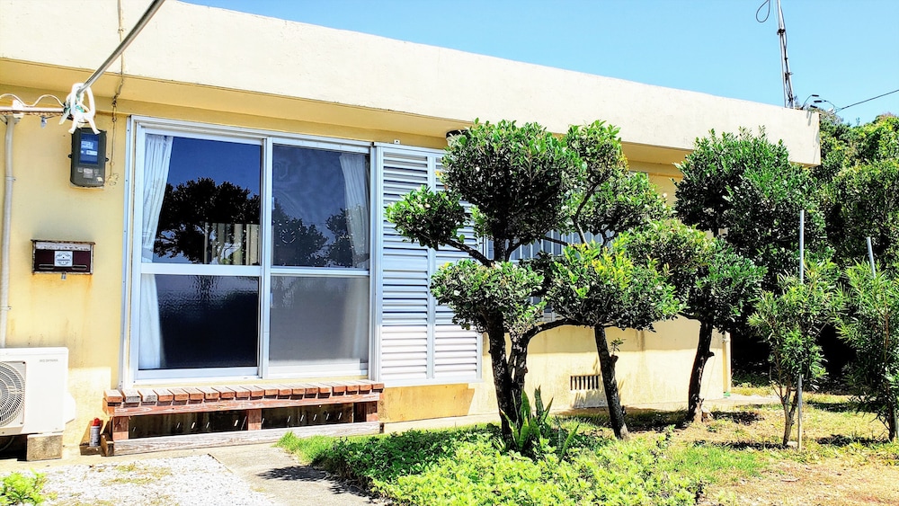 Itoman Odo Coast Inn Umikaze — Itoman