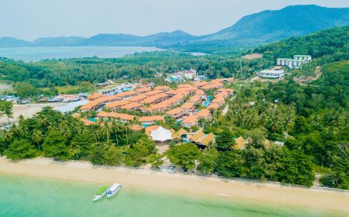 Blue Bay Resort Access to Pool and Beach Phuket & Krabi in Phang Nga, Thailand