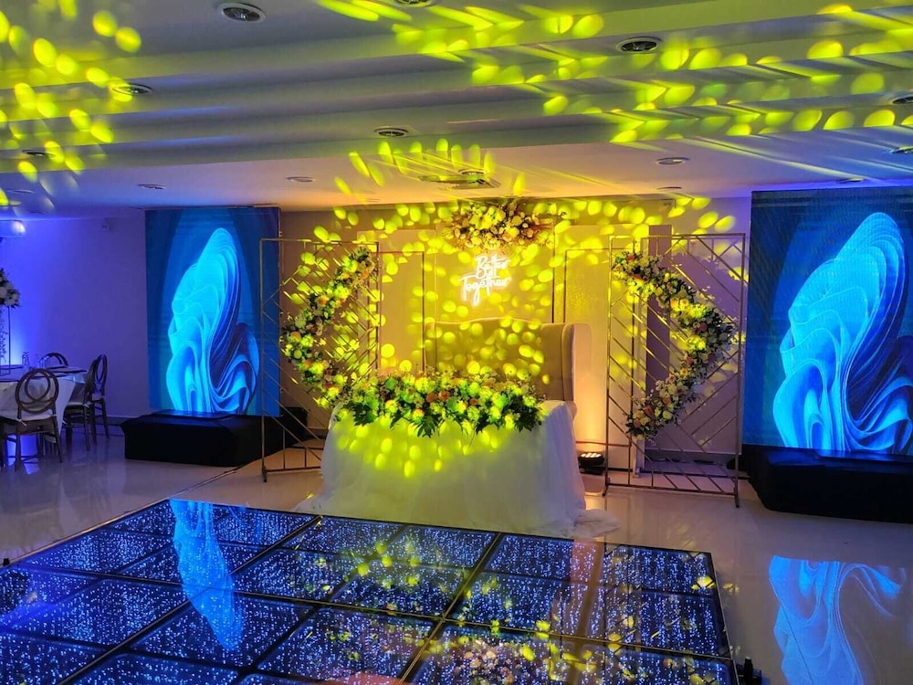 Reception hall