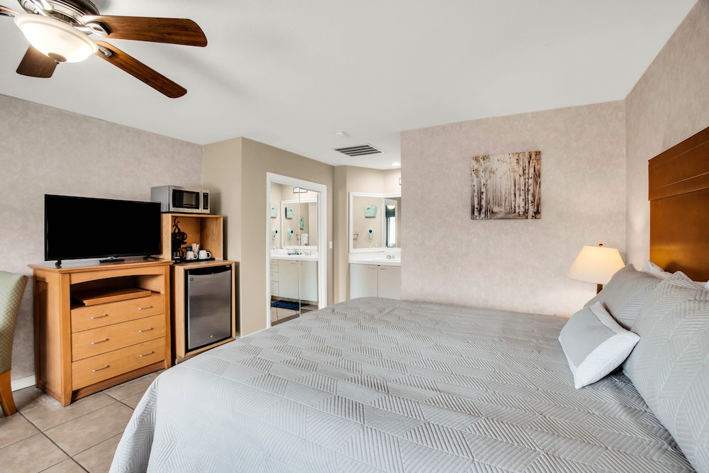 Inn at Deep Canyon - photo 28