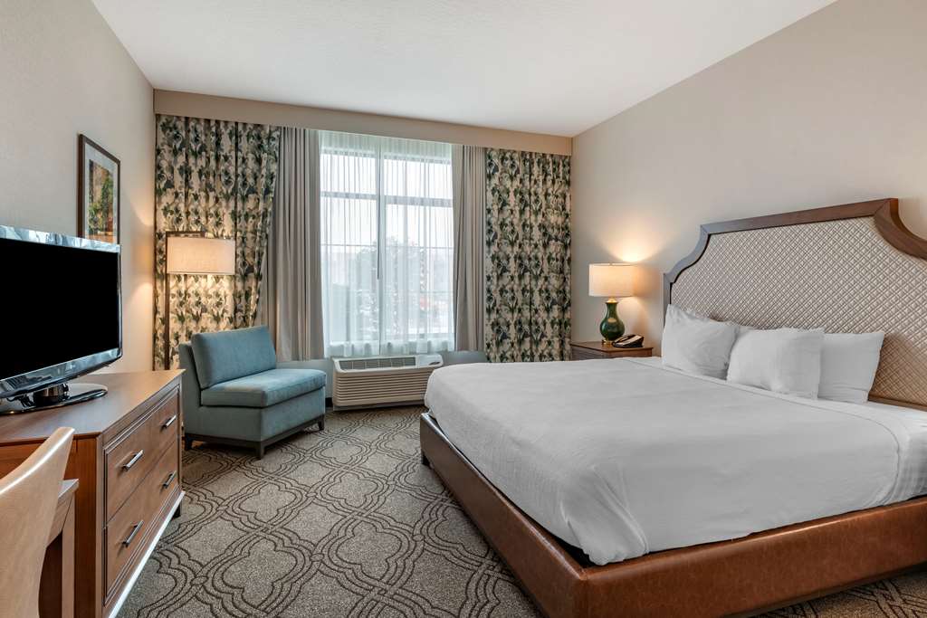 Best Western Premier Pasco Inn & Suites - photo 26