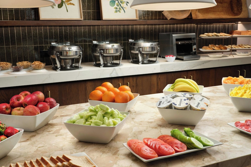 Courtyard by Marriott Pasadena Old Town - photo 51