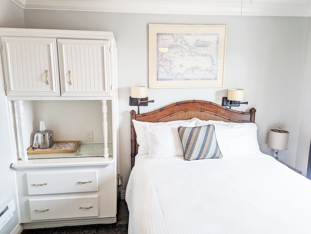 Capitola Hotel - photo 34