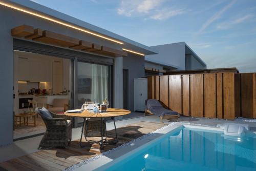 Aziza Luxury Suite — 4-Star Luxury Hotel in Nafplio, Greece